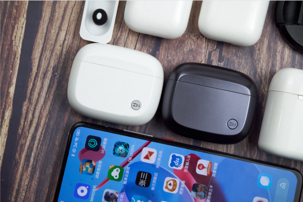 曜悅版zmipurpodspro評測：顏值與音質並存的耳機