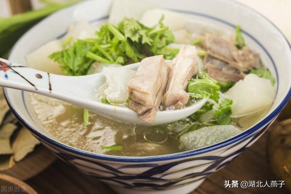 元旦家宴菜譜已經備好了，8菜1湯，葷素搭配，圓圓滿滿過新年