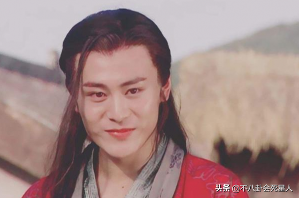 年輕玉樹臨風，中年不忍直視，這些童年男神腫麼了