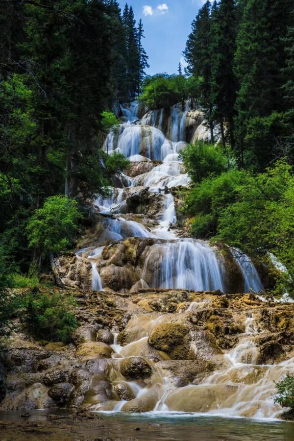 人間仙境黃龍景區