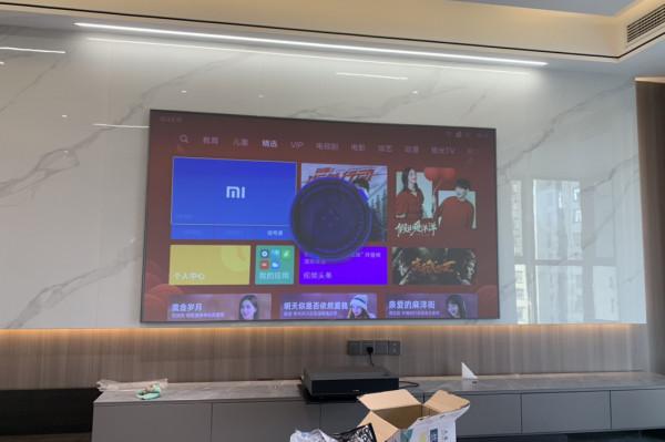 鐳射電視幾萬元，與液晶電視對比，兩者有什麼不同？哪種更好用？