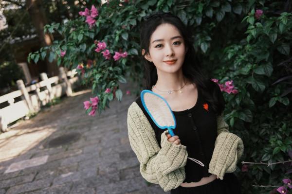 032號｜|“女神”趙麗穎