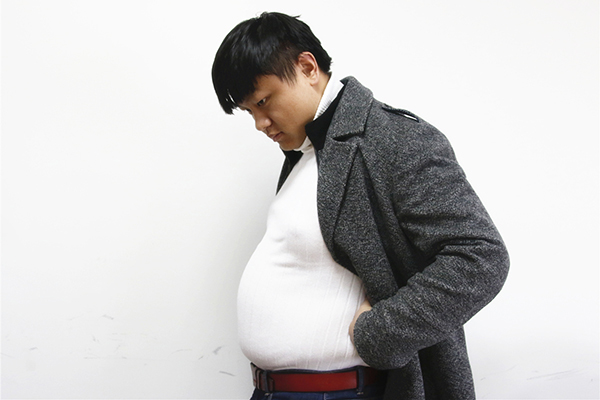 肚子越大，患癌機率就越高？體內有癌，腹部容易出現什麼異常？