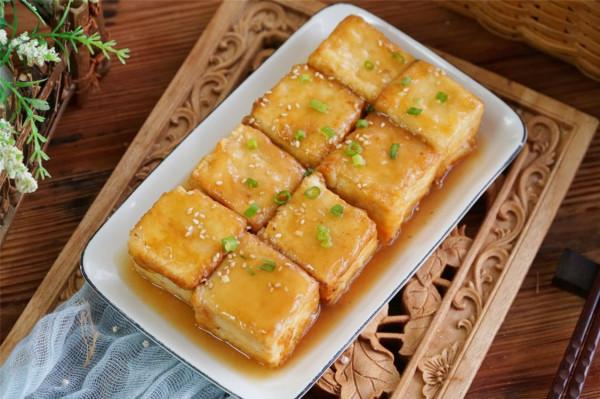 元旦家宴，推薦一道“黃金寶箱”，寓意日進斗金，香嫩好吃營養足
