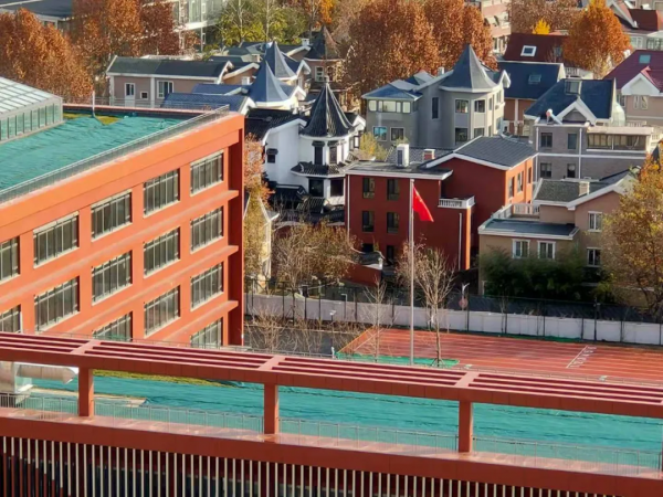 未來科學城這所學校建築封頂