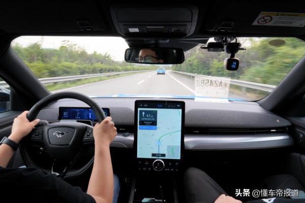 新車 | Model Y勁敵,顏值已贏了一半?試駕國產福特Mustang Mach-E 新車 | Model Y勁敵,顏值已贏了一半?試駕國產福特Mustang Mach-E