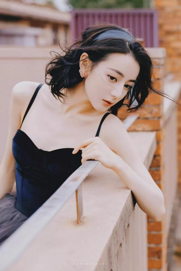 明星桌布 迪麗熱巴