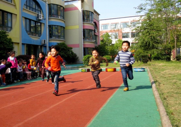 2021年預計新增1000萬人，專家建議生3胎買房無息，臨澤可補貼4萬