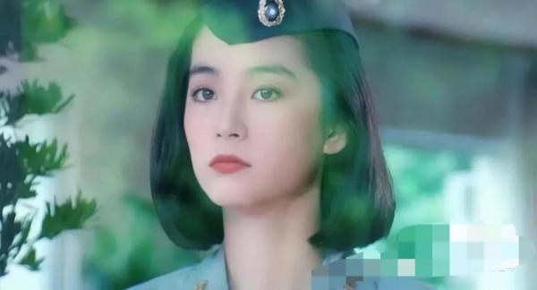 李嘉欣埃及豔后最搶眼！朱茵絕美，80、90神仙顏值打架！（上）