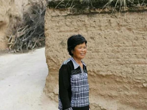 懷念重情重義的表嫂