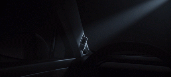 華為這波真就給手機裝了4個輪子？