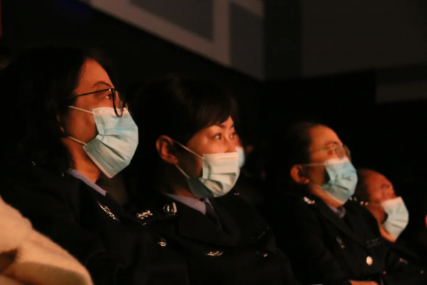 12次落淚！以這樣的方式節日收心！絕！