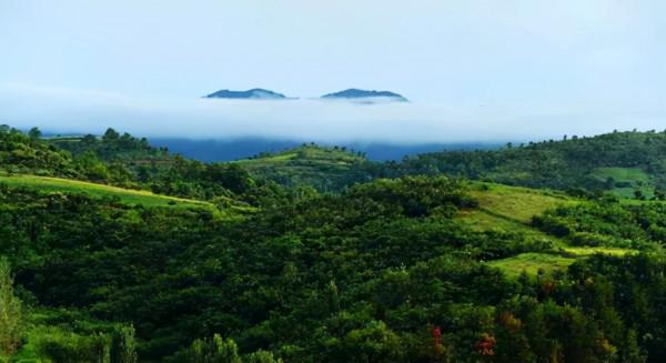 河南這個與5A景區同名的奇山，方圓8萬畝僅一個出口，景美門票30