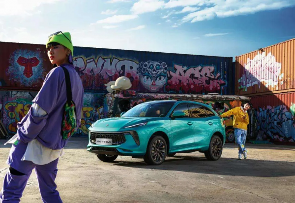 除了“缺芯”還有什麼？2021汽車圈十大熱詞盤點