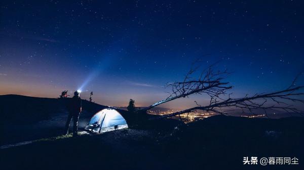 戶外運動十大必備裝備清單,打包這“10件必需品”是保命的好習慣 戶外運動十大必備裝備清單,打包這“10件必需品”是保命的好習慣