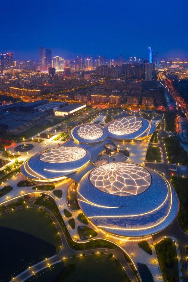 既有悠悠歷史，又有俗世煙火，來南京看看吧