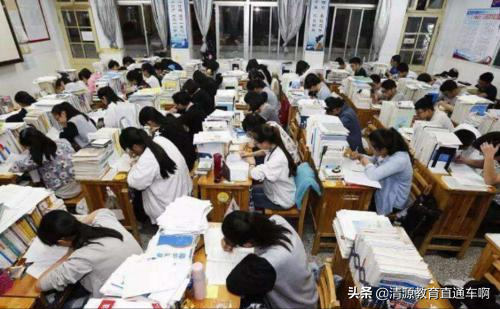 學生想讀985高校，有兩科成績不能低於120分，學生要抓住機會