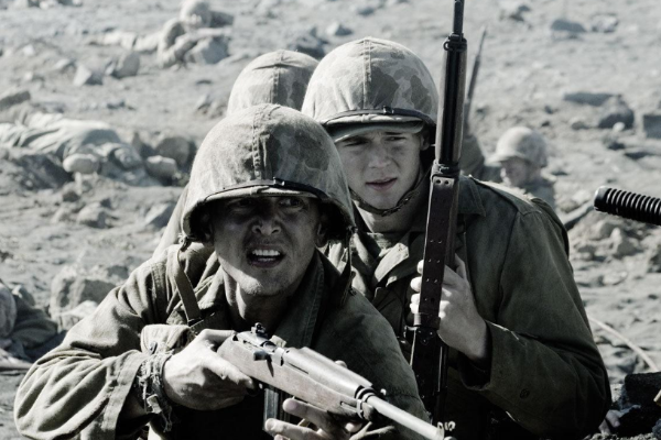 德國軍隊有多恐怖？美國坦克成“豆腐”，美軍竟都狂逃150公里？