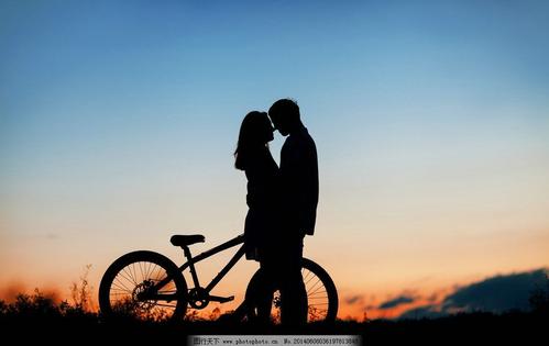 “荔枝味的糖”