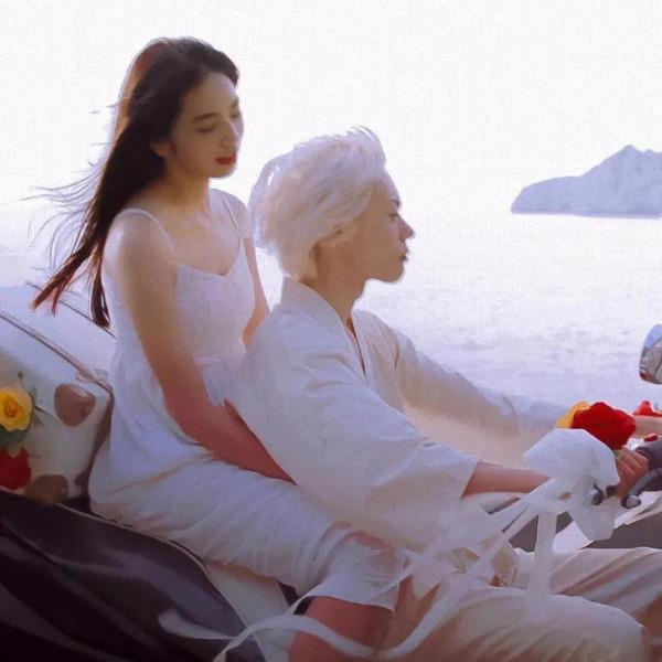 巨巨巨好看的情侶頭像