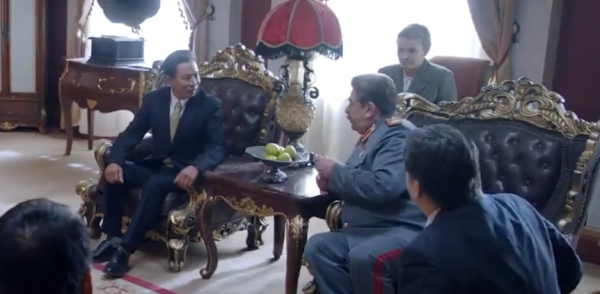 斯大林是唯一被掛在天安門的外國人，他一言讓開國大典提前三個月