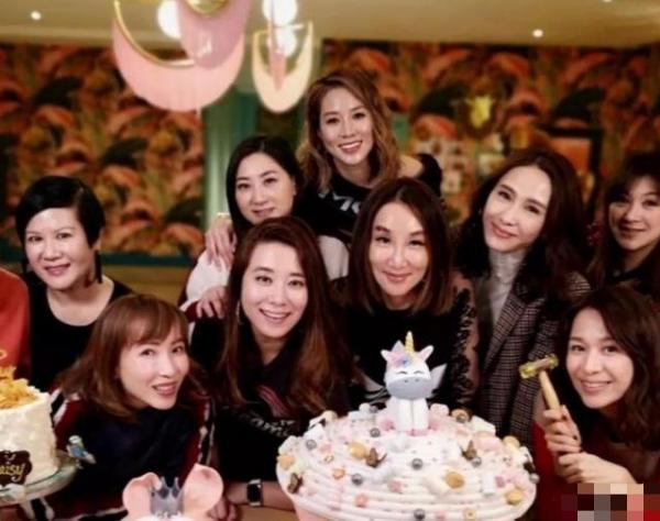 徐子淇不爭不搶24歲就嫁入豪門，夫家還給足她尊重、財富，憑啥？