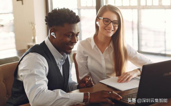 國慶檔好物推薦:TWS翻譯耳機,閉眼買都不虧的一款輕奢電子產品 國慶檔好物推薦:TWS翻譯耳機,閉眼買都不虧的一款輕奢電子產品