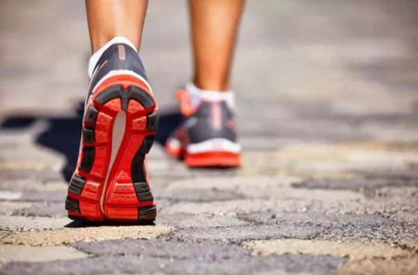 徒步活動：一步步走出自己