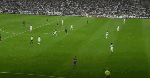 歐冠歷史最佳進球公佈，梅西C羅領銜，齊祖天外飛仙落選