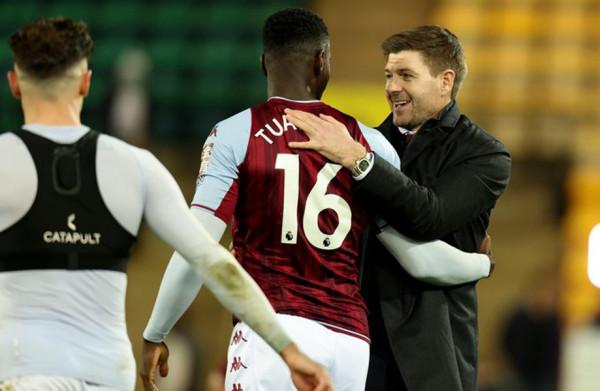 曼聯冬窗轉會第一人已定！鐵衛先租後賣加盟那不勒斯，租借費50萬