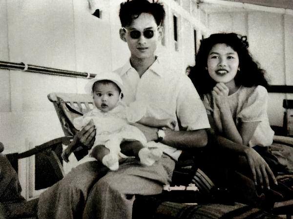 為什麼泰國人見到王室成員要下跪 為什麼泰國人見到王室成員要下跪