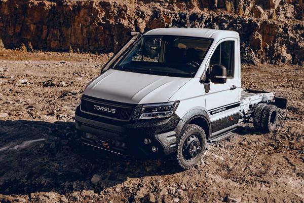 進口四驅越野底盤是它！Torsus四驅底盤，好的房車底盤都在國外