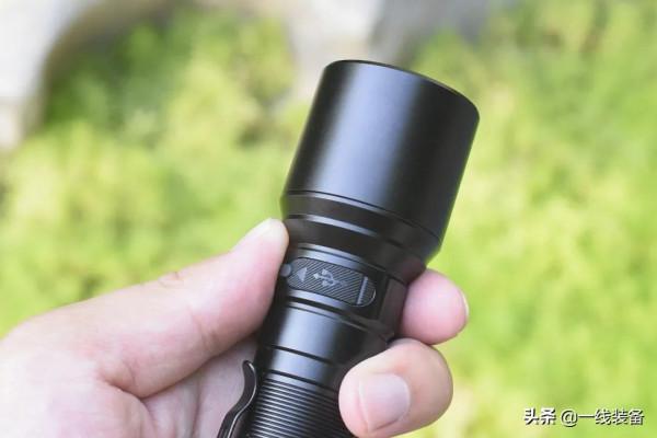 評測 | Fenix C7直充戶外手電，一起來看看第三代升級版的誠意