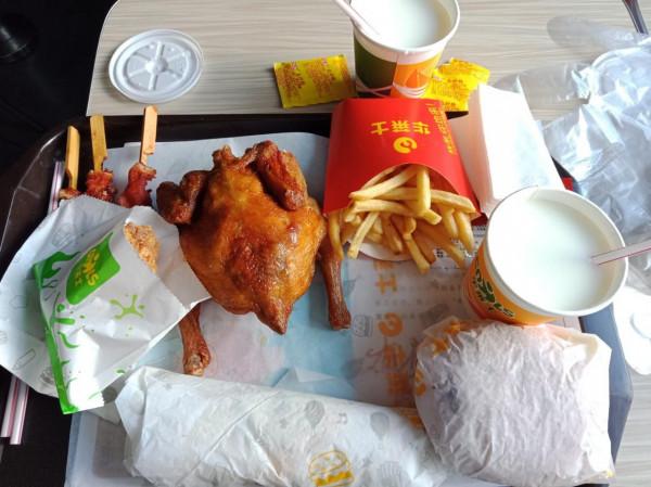 溫州兄弟聯手創業，打造中國最大西式快餐企業，坐擁19276家門店