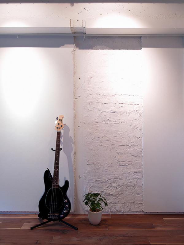 東京港區29年49平舊房改造，什麼是牆上的書架，比裝修提前兩步？