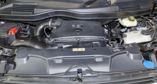 家用車的天花板,車馳V-Class圖拉真,搭載2.0T+7AT動力系統 家用車的天花板,車馳V-Class圖拉真,搭載2.0T+7AT動力系統