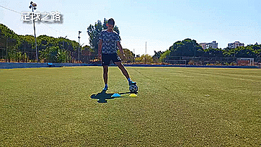 10個經典1v1過人技巧教學 10個經典1v1過人技巧教學