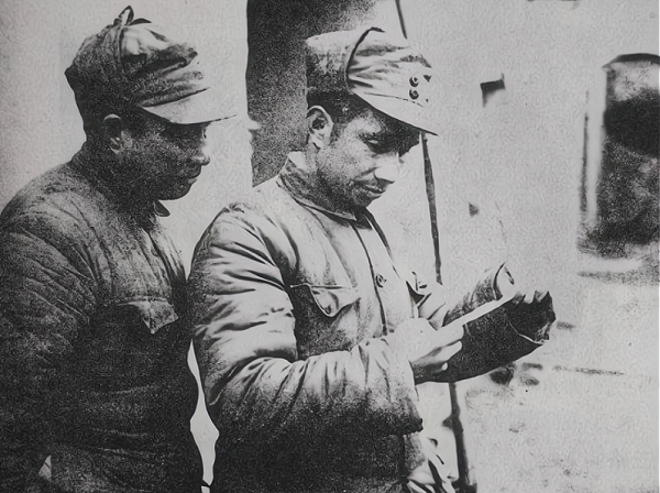 粟司令的後代成就如何?親家是元帥,長子是中將,次子是公司高管 粟司令的後代成就如何?親家是元帥,長子是中將,次子是公司高管