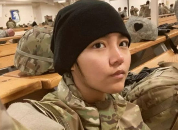 為獲美國國籍,鼓吹國人到美參軍的深圳女孩,現在怎樣了? 為獲美國國籍,鼓吹國人到美參軍的深圳女孩,現在怎樣了?