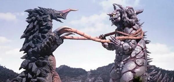 如果嘎地不動的話，是不是不會被希爾巴貢打敗？