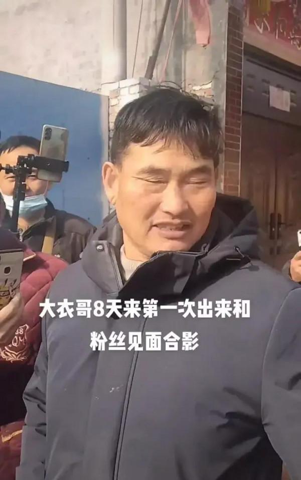 最近，朱之文聲稱自己從來沒有過什麼經紀人，沒有過什麼助理