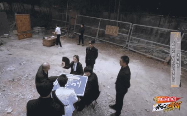 最後贏家李易峰關曉彤秦霄賢為順利進入斧頭資本,現場與npc 飆戲 最後贏家李易峰關曉彤秦霄賢為順利進入斧頭資本,現場與npc 飆戲