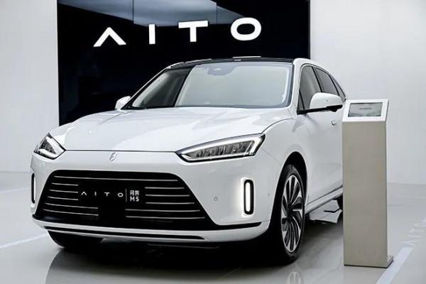 蔚來的李斌和華為的問界