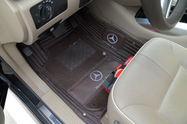 6缸6座的賓士R350L,輕鬆勝任多人出行 6缸6座的賓士R350L,輕鬆勝任多人出行