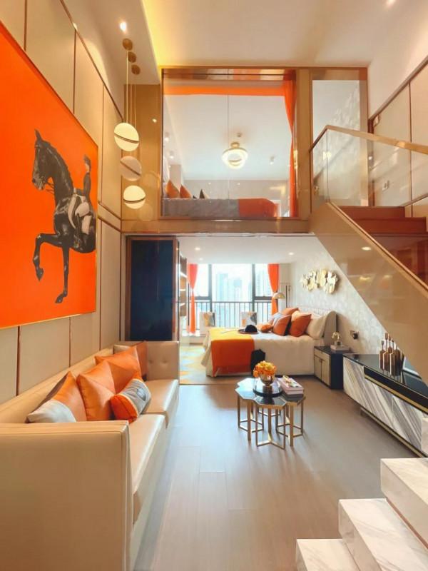 首付20w買的地鐵口LOFT