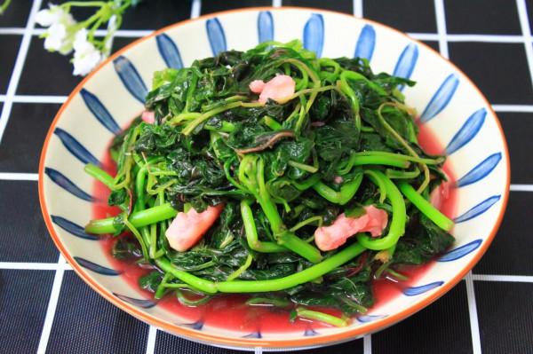 進入末伏，遇見這菜別手軟，鐵含量豐富，簡單一做，嫩滑又解暑