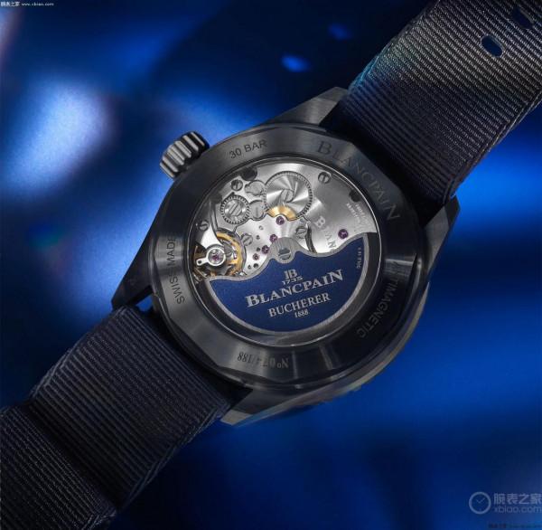 寶珀Blancpain推出43.6毫米五十噚深潛器陶瓷腕錶寶嘉爾藍色特別版