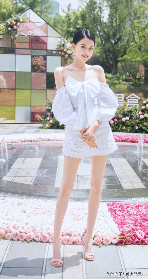 美不美先看腿!這14位女明星大長腿矚目,個個都是“腿精” 美不美先看腿!這14位女明星大長腿矚目,個個都是“腿精”