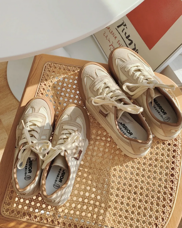 今年早秋，打敗小白鞋，這雙鞋誰穿誰美