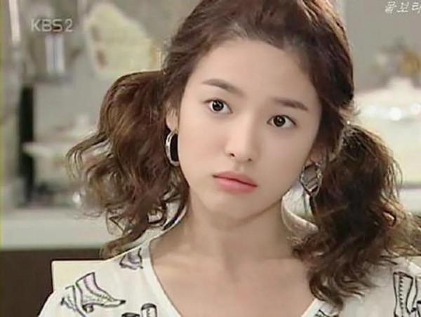 浪漫滿屋韓智恩造型盤點，宋慧喬什麼造型都可駕馭，喜歡最後一款